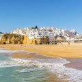 The Ultimate Guide to Finding the Best International Movers in the UK