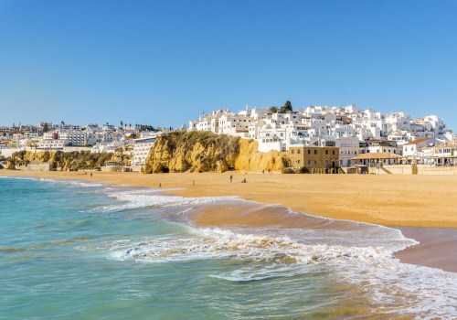 The Ultimate Guide to Finding the Best International Movers in the UK